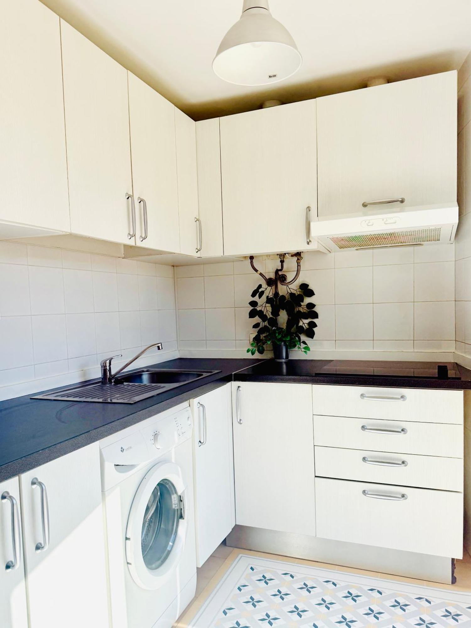 Apartamento Peñuelas Seville Luaran gambar