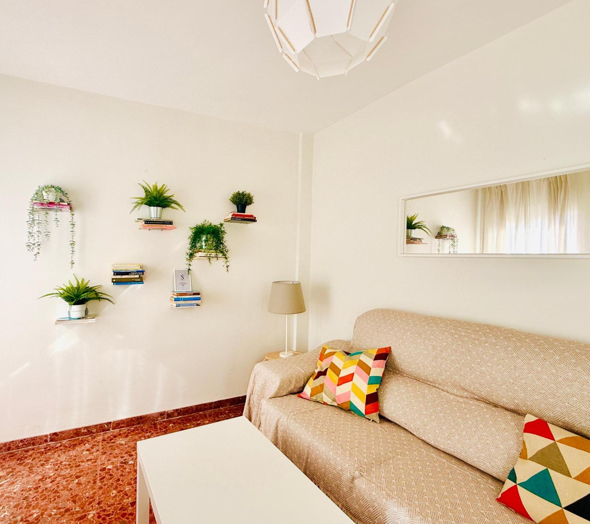 Apartamento Peñuelas Seville Luaran gambar