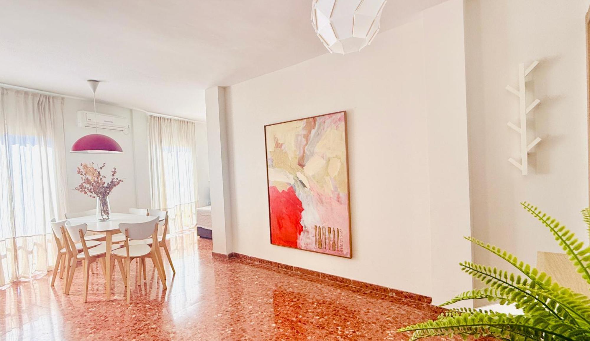 Apartamento Peñuelas Seville Luaran gambar